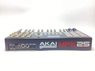 teclado electronico akai mpk25