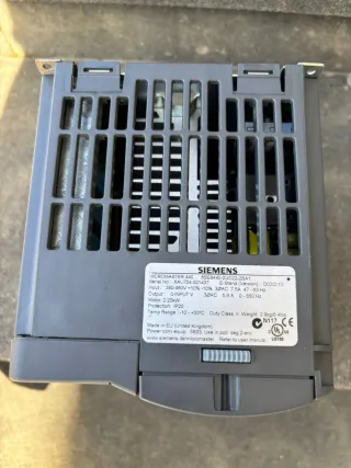 Variador Siemens Micromaster 440 Gris