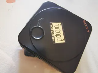 Auriculares Sony MDR-E252 (B) Fontopia 1982