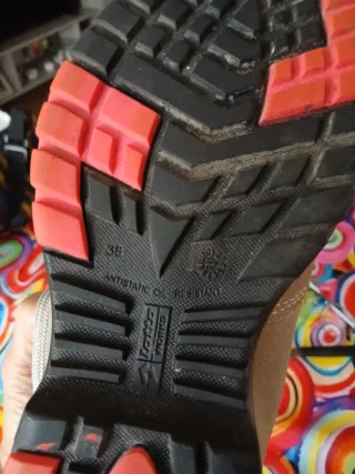 Scarpe antinfortunistiche donna.