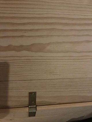 Baúl de madera hecho a mano