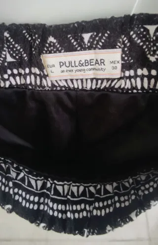 Falda Pull&Bear Estampada Talla L
