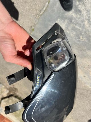 Faro Delantero RTech V-FACE Negro