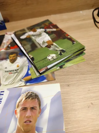 Lote 38 fotos Real Madrid 2002-2003 + Álbum