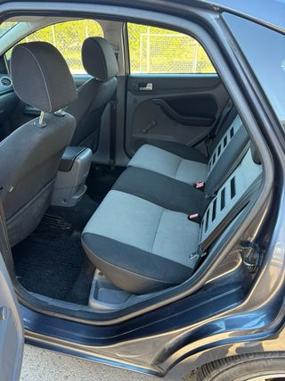 Ford Focus 2010