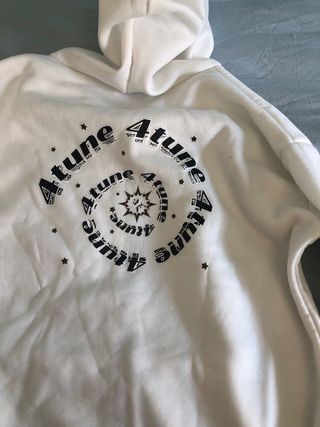 Sudadera con cremallera y logo