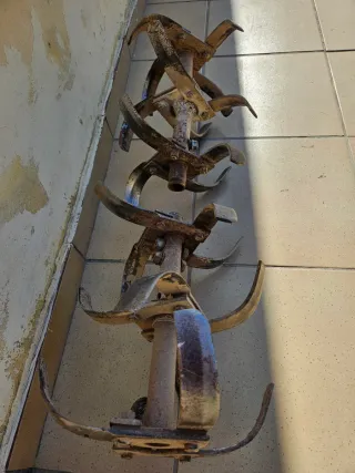 Cuchillas motoazada
