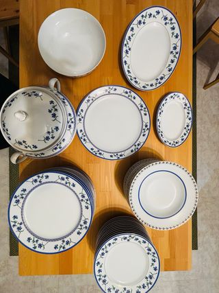 Prestigioso servizio piatti porcellana