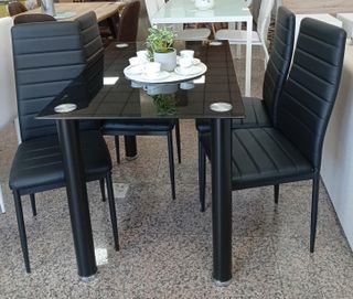 Comedor Cristal + 4 Sillas Negras*. ¡ECONÓMICA*!