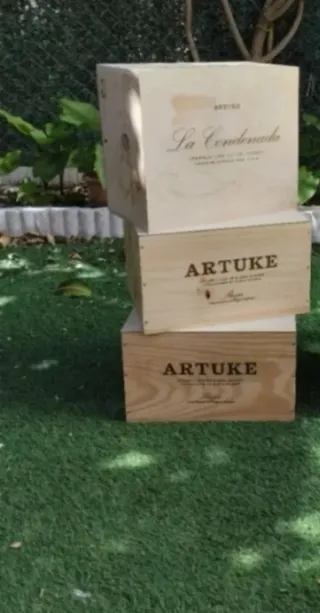 6 Cajas de madera con tapa corredera