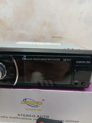 Stereo Auto EUROPA TEK LM-8201 Bluetooth USB SD
