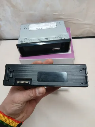 Stereo Auto EUROPA TEK LM-8201 Bluetooth USB SD