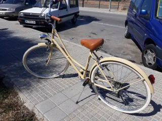 Bicicleta Clásica Vintage Color Crema