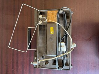 Televisor Vintage Sharp Años 70 Beige/Plata