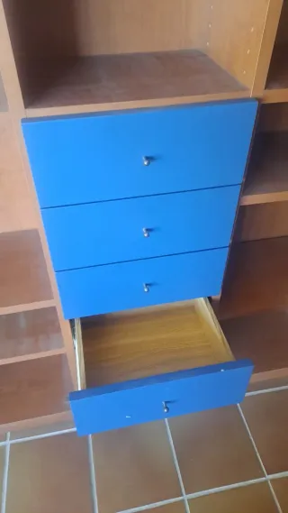 Estantería modular grande con cajones