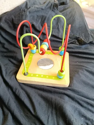 Juguete de madera para bebés