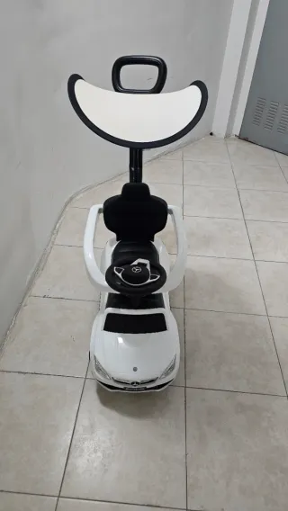 Correpasillos Coche Mercedes AMG Blanco