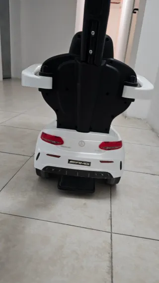 Correpasillos Coche Mercedes AMG Blanco