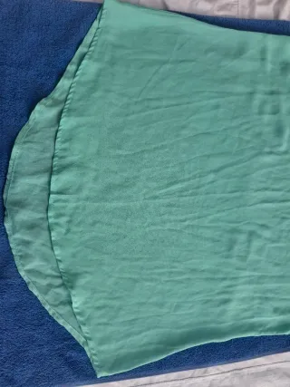 Blusa Talla 48-50 . Medidas en descripción