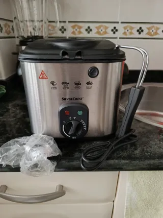 Freidora SilverCrest SIN ESTRENAR