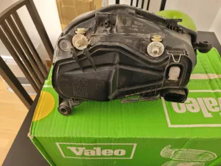 Faro Izquierdo Seat Arosa
