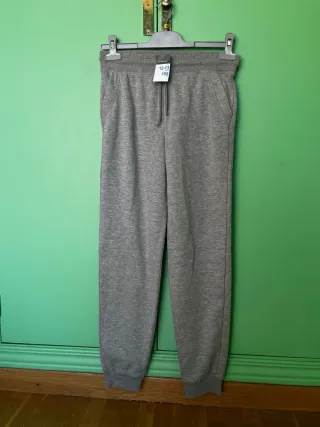 Pantalón chándal gris Primark 12-13 años