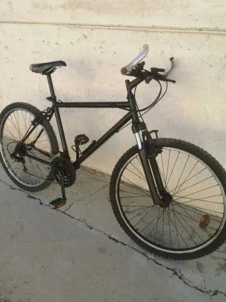 Bicicleta de Montaña Negra