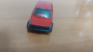 Matchbox Volkswagen Golf GTI Rojo