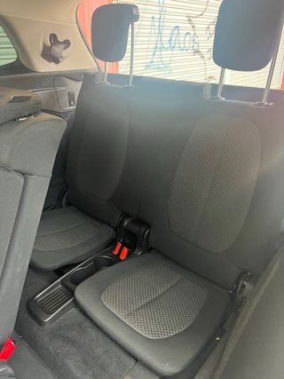 BMW 218d GRAN TOURER 7 PLAZAS – IMPECABLE – ITV OK