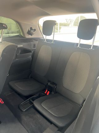 BMW 218d GRAN TOURER 7 PLAZAS – IMPECABLE – ITV OK