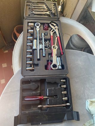 Maletín de herramientas negro