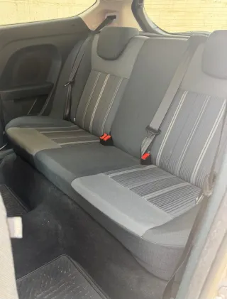 Ford Fiesta como nuevo, con sólo 77.000km