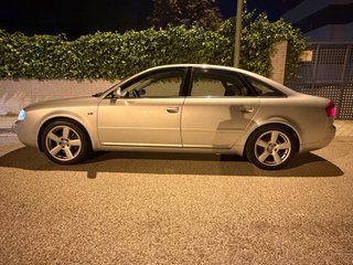 Audi A6 2.4 V6
