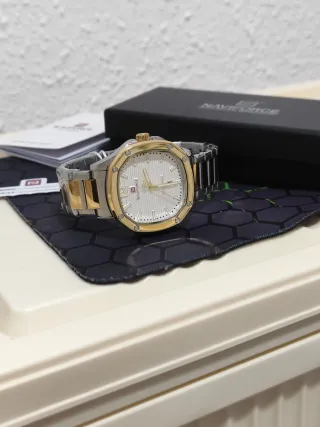 Reloj Naviforce Hombre Oro y Plata