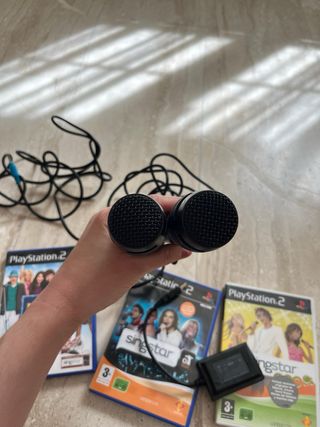 Micrófonos Sing Star PS2 + 3 Juegos