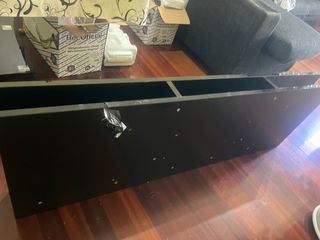 Mesa de salon moderna negra de 140 *47