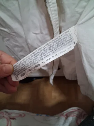 Chaqueta Zara Blanca Talla L Hombre,hay q planchar