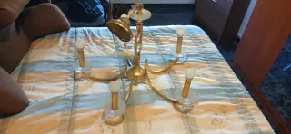 Lampada da soffitto dorata con cristalli a 5 lampadine