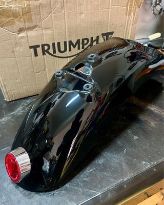 Parafango Posteriore Triumph Bonneville T100 Nero