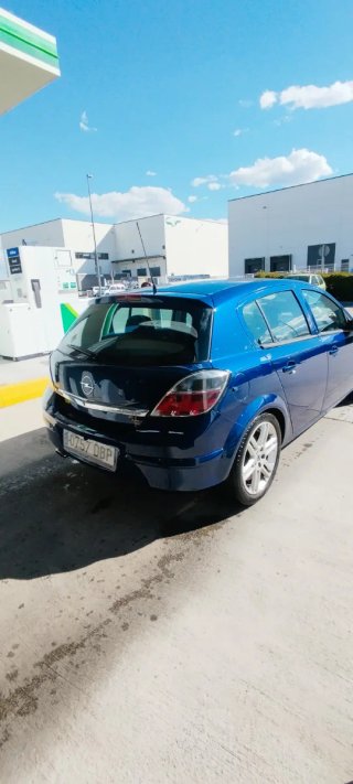 Opel Astra 2004