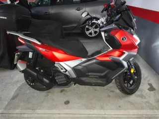 Voge SR1 ADV 125 Rojo/gris