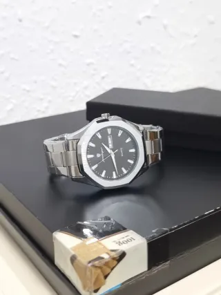 Reloj poedagar Hombre Negro y Plateado