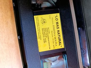 Películas VHS, con caja de videoclub (2)