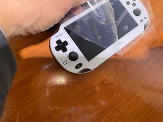 Ps Vita OLED Blanca Nueva Pantalla
