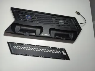 Base Carga PS4 con 3 Puertos USB