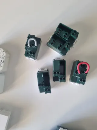 LoraTap SC500W Interruttore Smart piu vimar plana