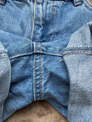 Shorts vaqueros Stradivarius desgastados