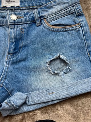 Shorts vaqueros Stradivarius desgastados