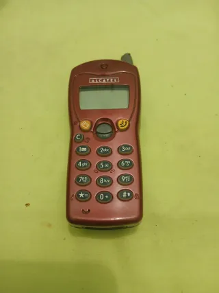 Móvil Alcatel One Touch 300 Vintage Rojo