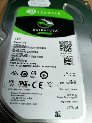 Seagate ST1000DM010 - Disco duro interno 1TB